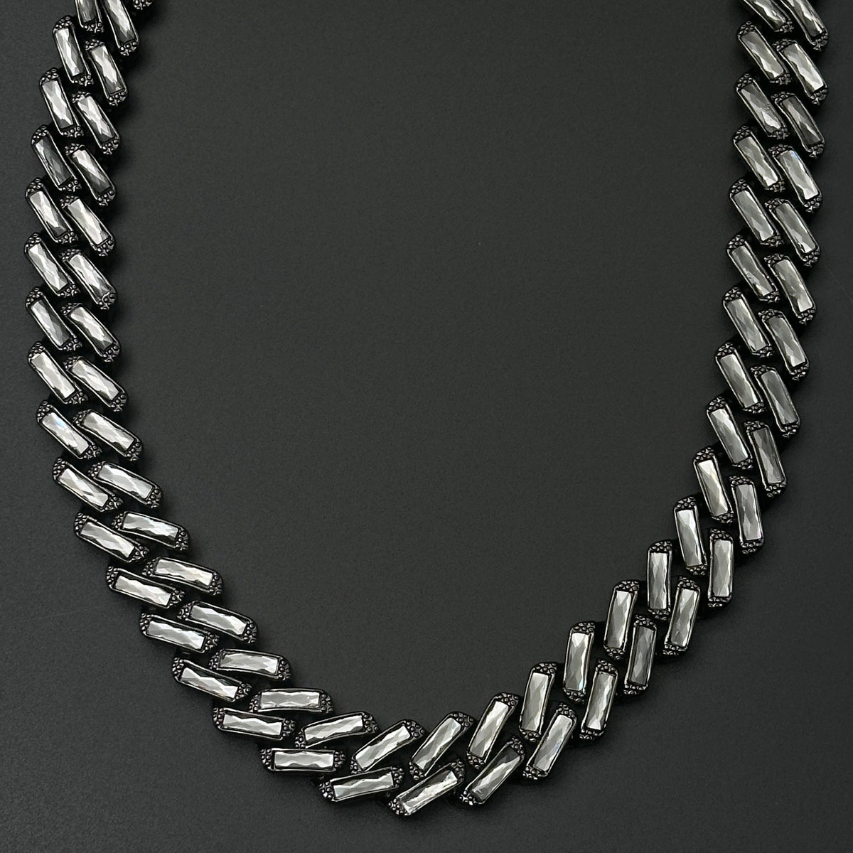 Colier Cuban Elegance Black