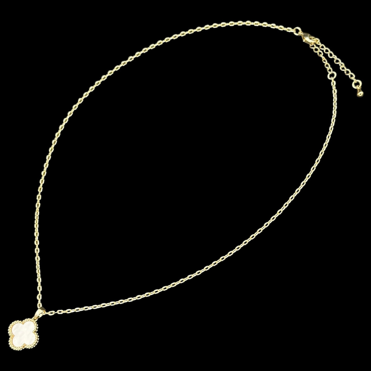 Lantisor Trifoi Auriu cu Alb Placat cu Aur 18K