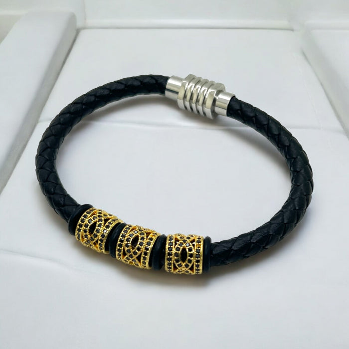 Bratara Brooks Gold Infinity Charms