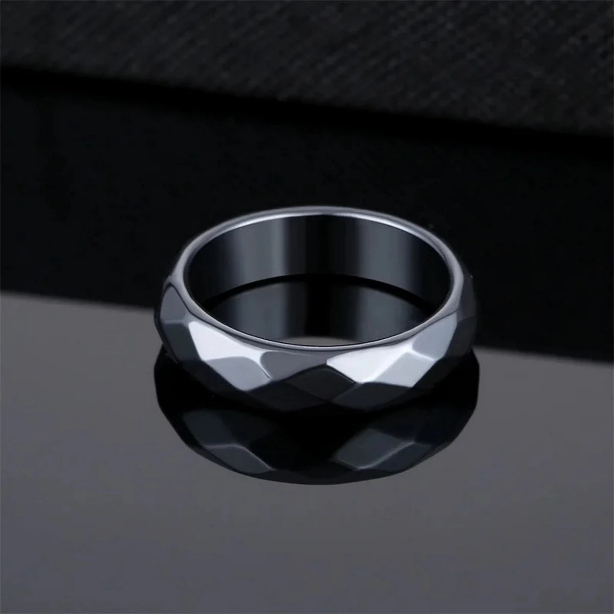 Inel Brooks Black Hematit Diamond Cut