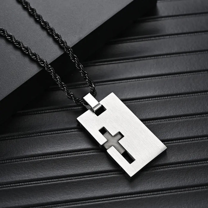 Lant Brooks Cross Black Tag
