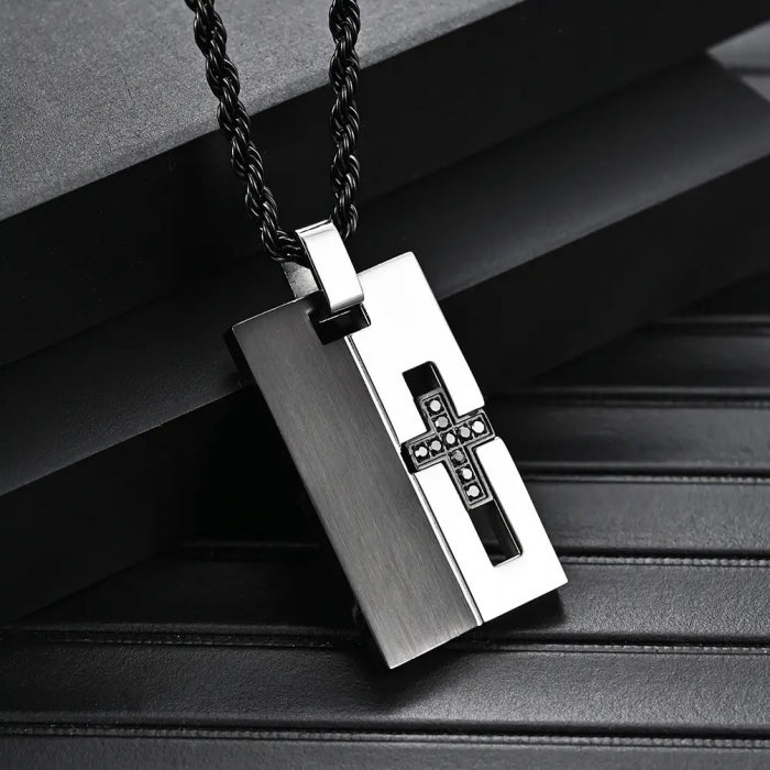 Lant Brooks Cross Black Tag