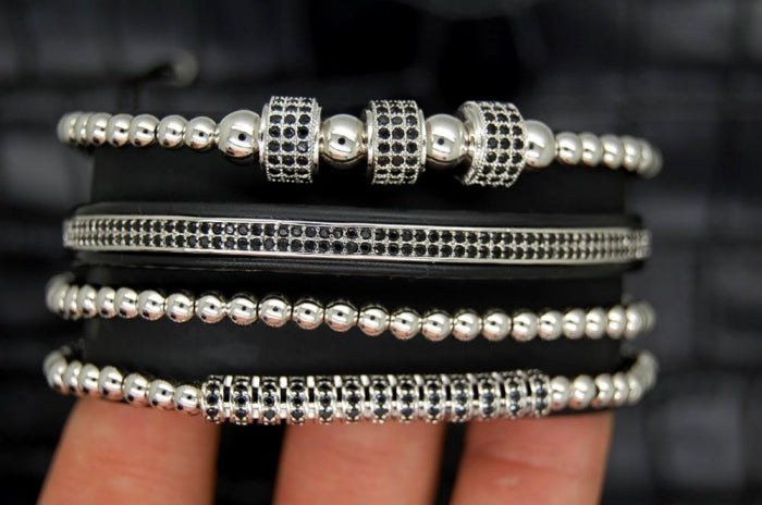 Luxury Set 4 Brooks Silver Bracelets
