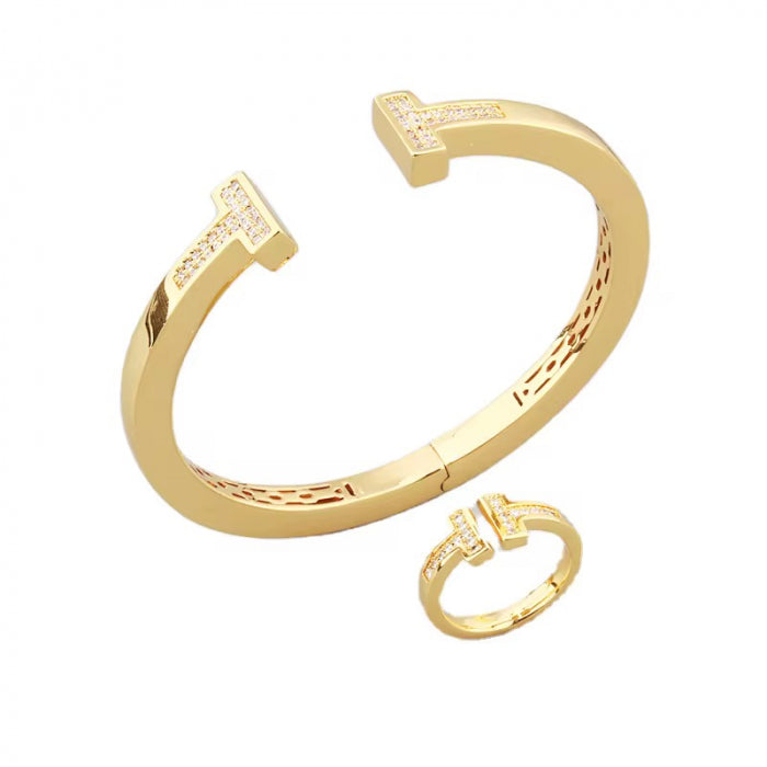 Set Bratara-Inel Gold T-Design