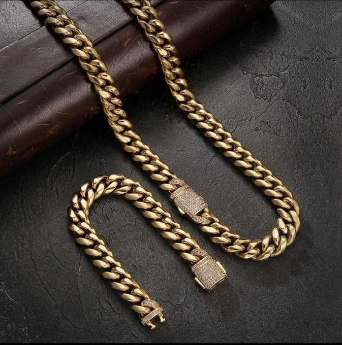 Set Brooks Cuban Gold Woman Design 18K Plated